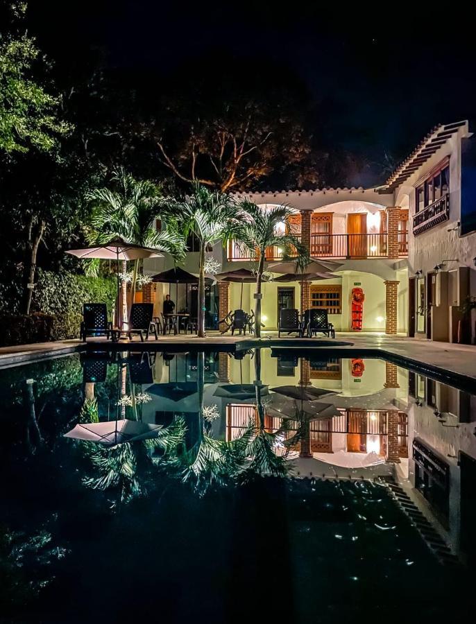 Finca Hotel Guali Santafe サンタ・フェ・デ・アンティオキア エクステリア 写真