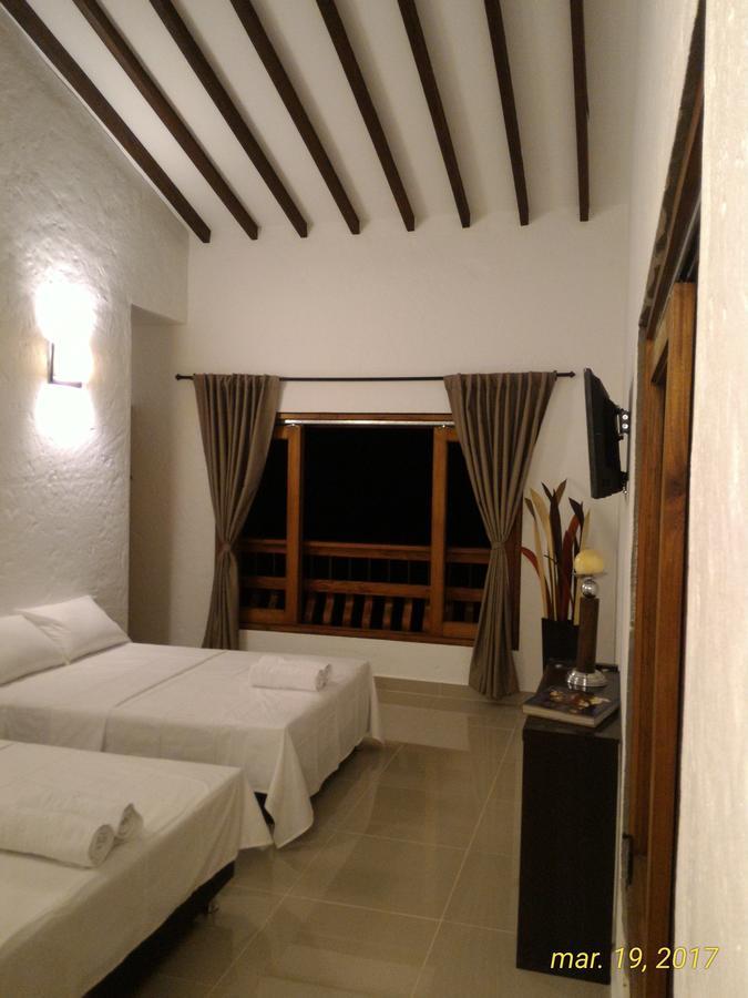 Finca Hotel Guali Santafe サンタ・フェ・デ・アンティオキア エクステリア 写真